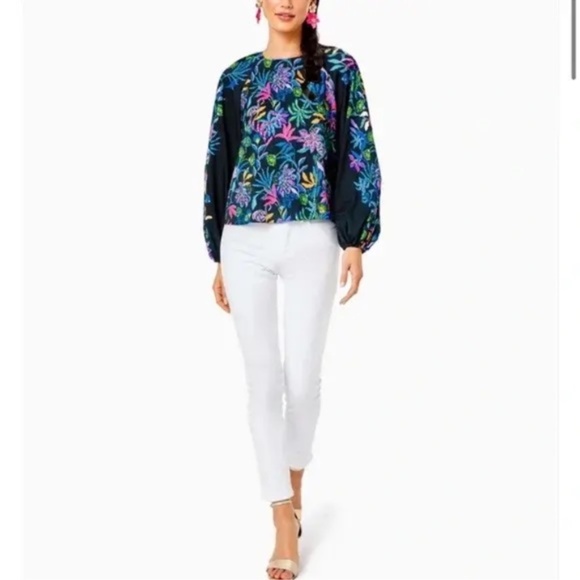 Lilly Pulitzer Imani Long Sleeve Top Blouse Tropic Floral Paradise Glow size XXS - Picture 4 of 15